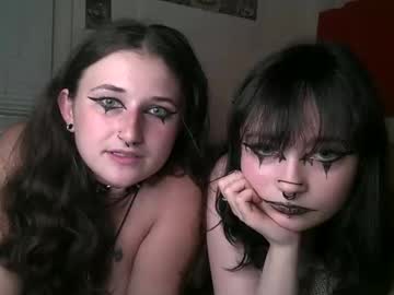 WebCam whore kiss4p