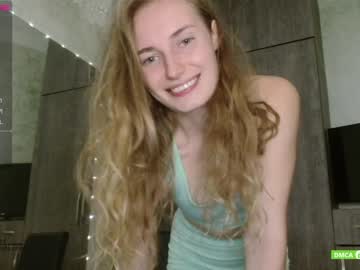 WebCam whore sweety_fruits