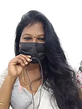 Stripchat sex cam thamarai