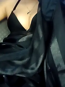 Stripchat sex cam L_ucy1