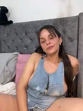 Stripchat sex cam Kataliina