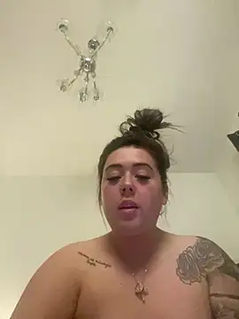 Stripchat sex cam BadBitchClaudia