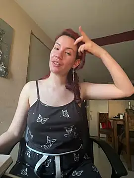 Stripchat sex cam Nina-Chick777