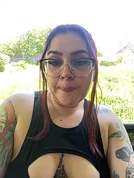 Stripchat sex cam Cherrycherrymiss
