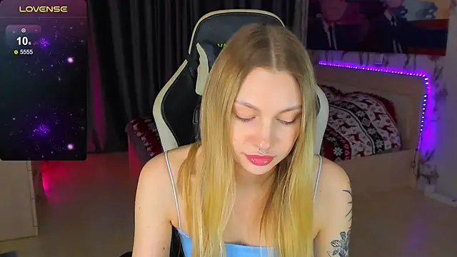 Stripchat sex cam BiMolly