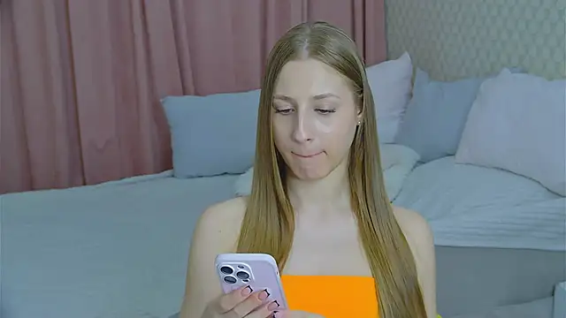 Stripchat sex cam BritneyCruze