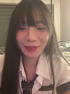 Stripchat sex cam XxuanCa