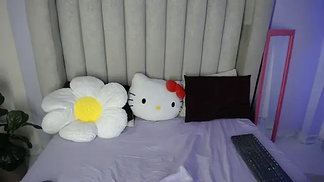 Stripchat sex cam babyhoney1