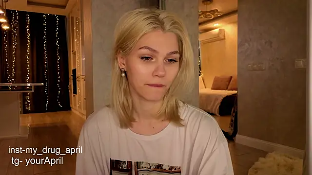 Stripchat sex cam MyApril