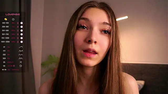 Stripchat sex cam LoraDunnuck