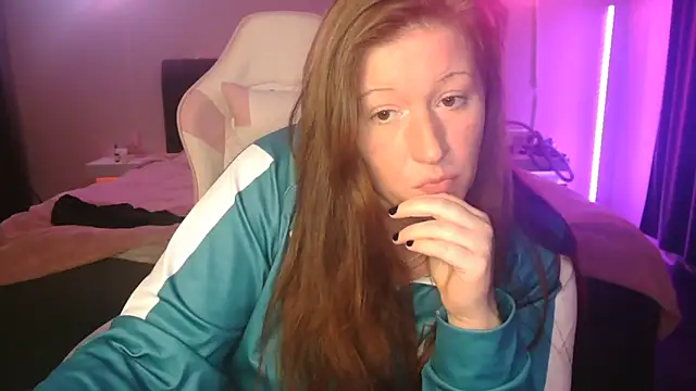 Stripchat sex cam Hot_Alexa1999