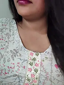 Stripchat sex cam cutepragya2