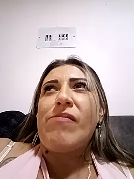 Stripchat sex cam Isabellaa_Garcia_