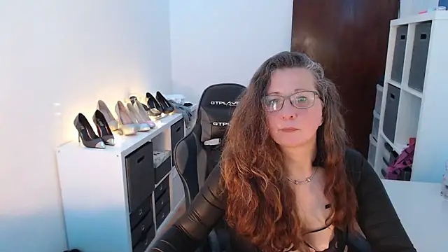 Stripchat sex cam GeilesLuder75