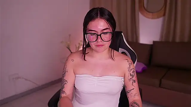Stripchat sex cam EmmaGrayson