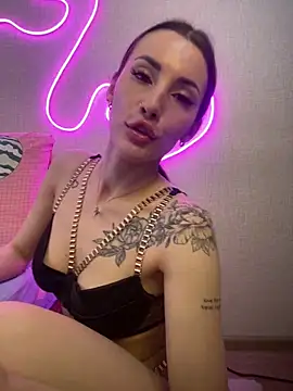 Stripchat sex cam MelaniePavola-