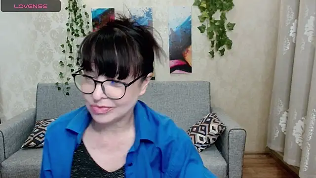 Stripchat sex cam KaraMileer