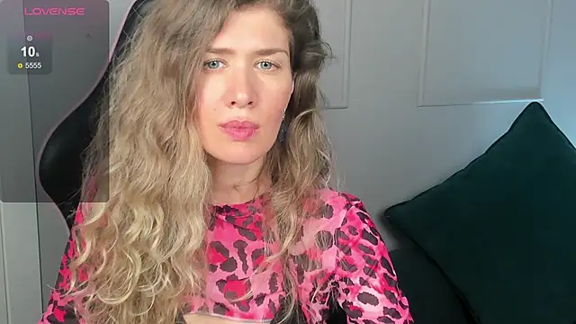 Stripchat sex cam Linda__bee