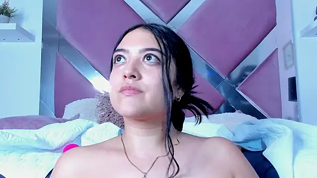 Stripchat sex cam emmyymiller1
