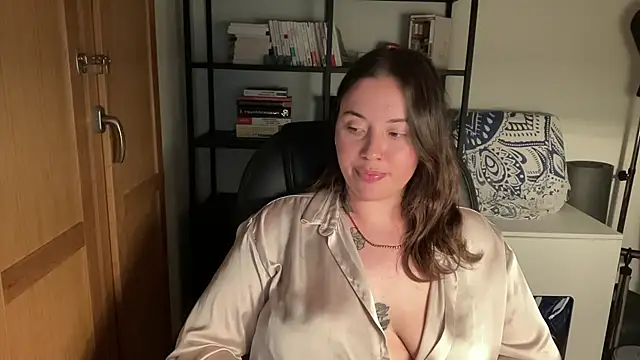 Stripchat sex cam HotChachaa