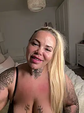 Stripchat sex cam LeniGold_Official