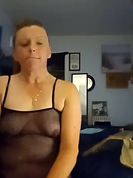 Stripchat sex cam skyeb0787