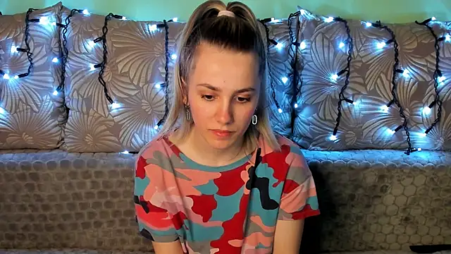 Stripchat sex cam MaggieCake