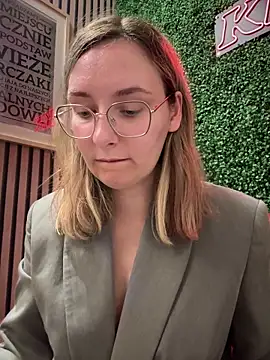 Stripchat sex cam The_Snowwhitee